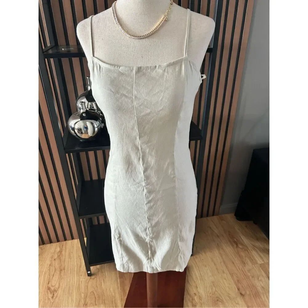 Forever 21 linen short dress size medium stretchy tan color